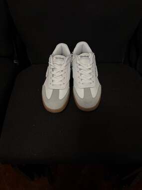 Reebok Forte Lounger Women's White and Gum Sneakers